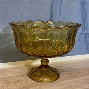 Anchor Hocking Glass Amber Fairfield Footed Compote Pedestal Bowl Centerpiece
